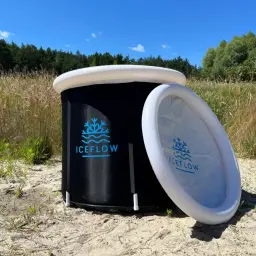 Przenośna wanna ICEFLOW, idealne akcesoria do morsowania na łonie natury. Gotowa na chłodne kąpiele!